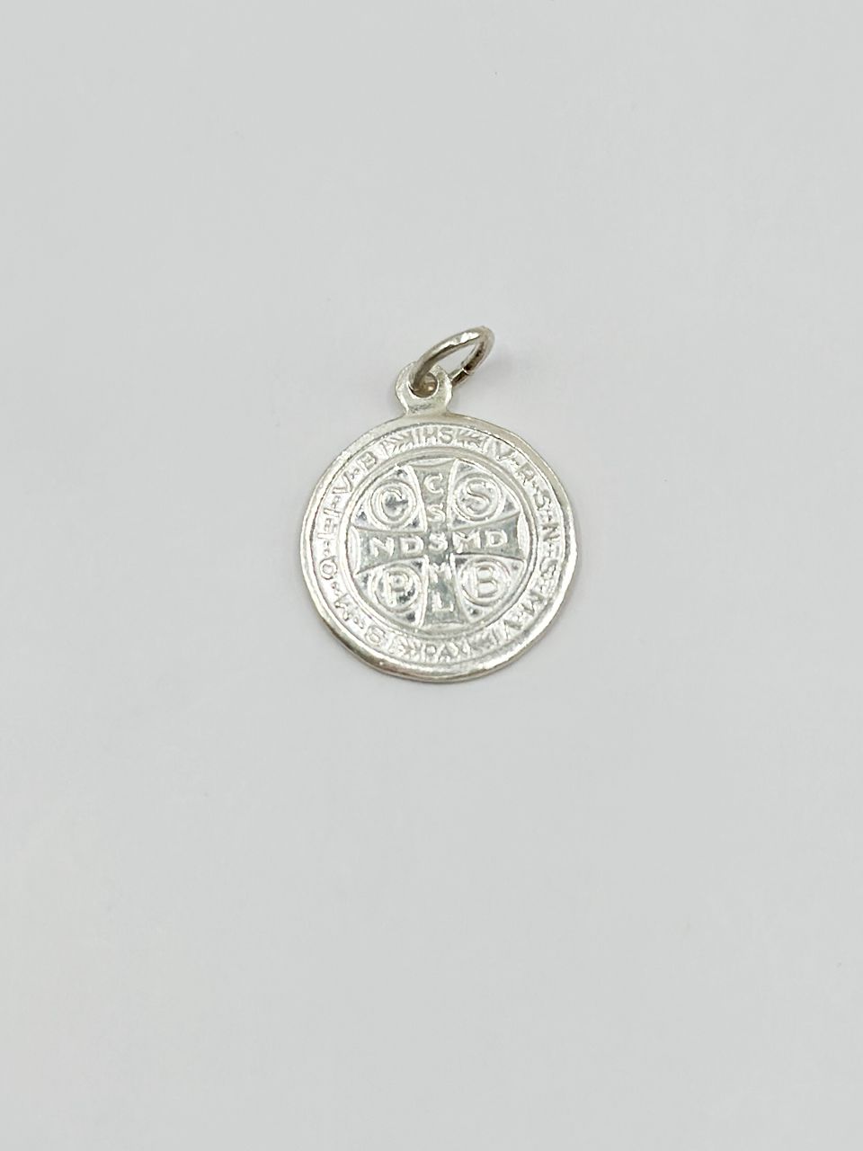 Medalla de San Benito en plata