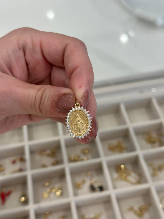 Medalla de la Virgen La Milagrosa con circones